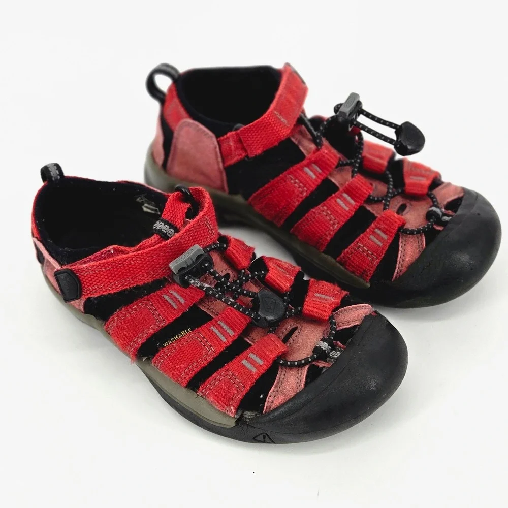 KEEN Newport H2 Kids 13 Red Black Wide Toe Box Waterproof Camp Hiking Sandals